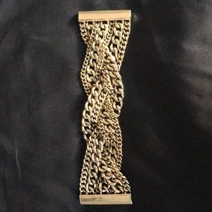 Magnetic gold chunky bracelet